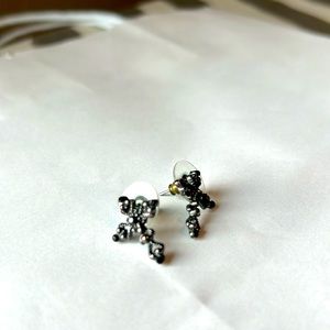 Cross rustic earrings